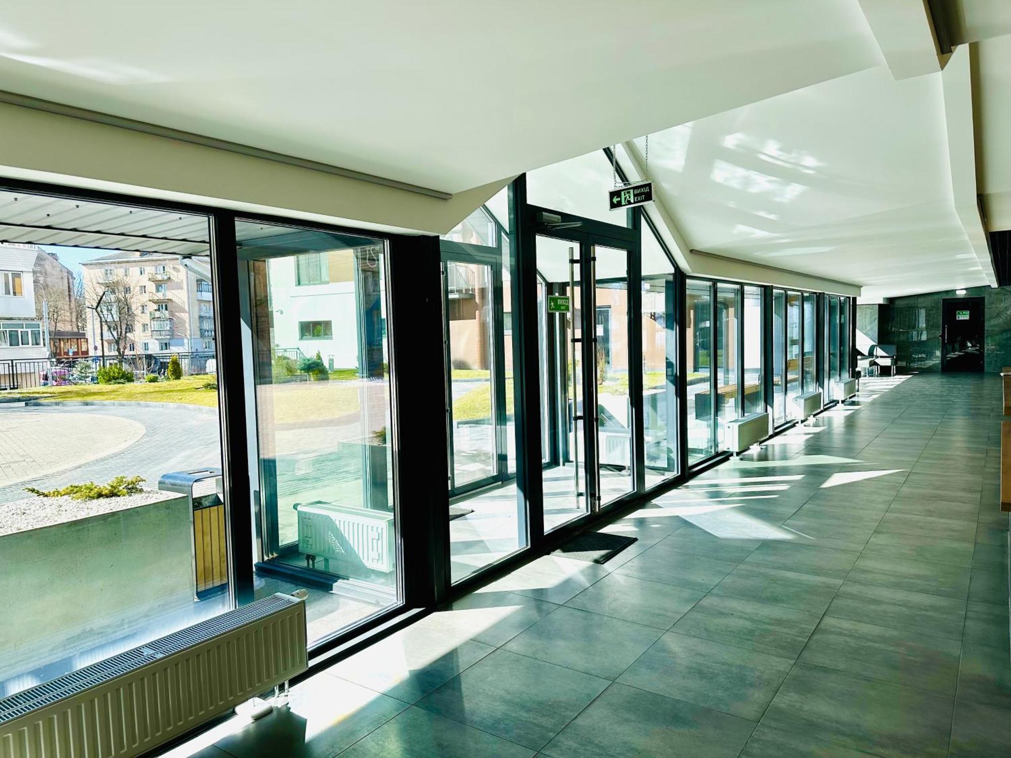 Modern Apartments With A Coffee Machine In The City Center, A View Of The City Rivne Luaran gambar
